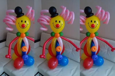 Смешной клоун из шаров