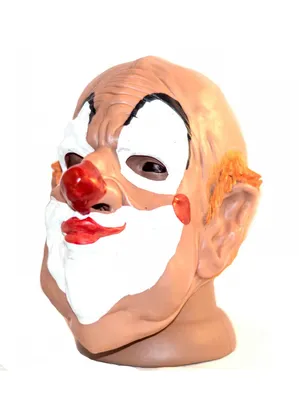 Клоун убийца с цирковым шаром на фото