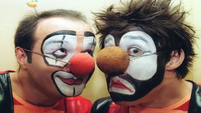 Смешные клоуны: фото для хорошего настроения