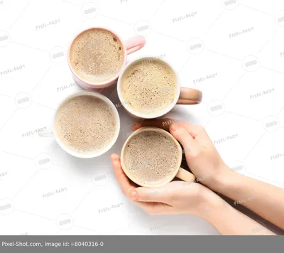 Кофе в руках, любовь в сердце.  #SOKOLCOFFEE#SOKOL#COFFEETOGO#SMARTCOFFEE#SOKOLRUSSIA | Instagram
