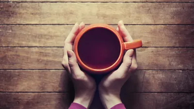 Кофе и руки: лучший способ начать день