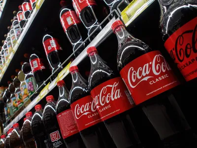 Купить напитки Coca-Cola, glass в Алматы за 340 тенге с доставкой на дом  или в организацию!