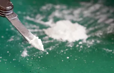 ✓ Кокаин: что это, эффект от наркотика, последствия приема | Кокаиновая  зависимость