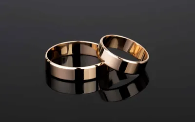 Необычные обручальные кольца в комбинированном золоте на заказ
