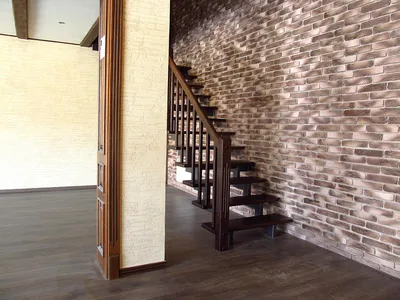 4 варианта узких лестниц для дома и квартиры | Пан Майстер