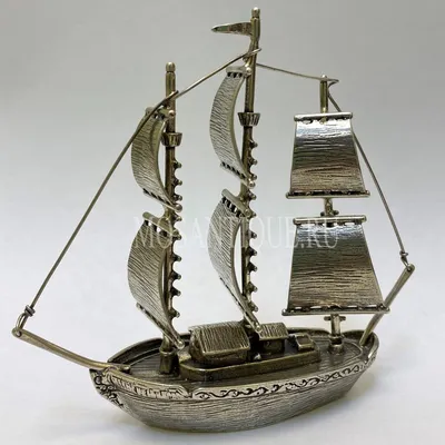 Памир» — последний в мире коммерческий парусный корабль.