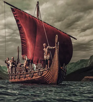 Старый корабль Викингов. Векторный рисунок Иллюстрация вектора -  иллюстрации насчитывающей навигация, баркас: 215021821