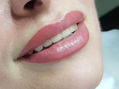 Фотография корочек после татуажа губ: какой эффект можно достичь?