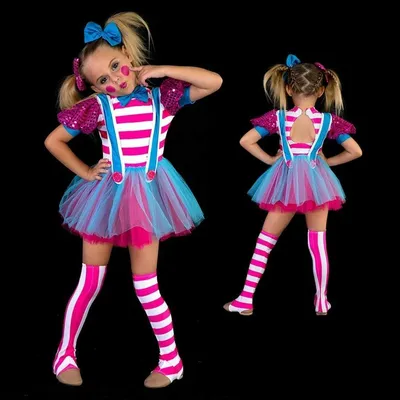 Клоунский костюм для малышей: фото и советы по выбору