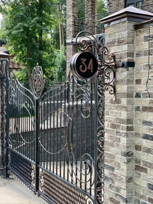 Кованые ворота и калитка для загородного дома Артикул КВ-136
