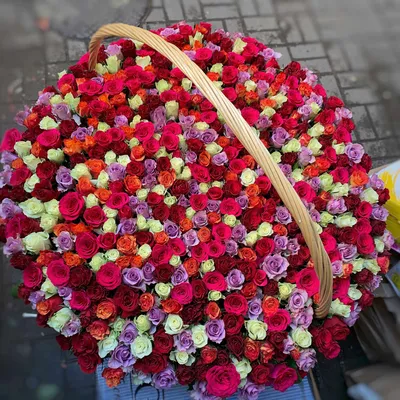 Купить Красивый букет с лилиями,маттиолой и пионовидными розами -«мираж» в  Москве недорого с доставкой