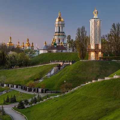 Discover the Beauty of Ukraine: Must-See Places in Kiev