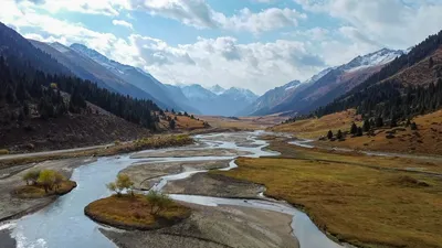 Достопримечательности Киргизии: что посмотреть туристам, описания и фото  главных мест | Клуб Гидов