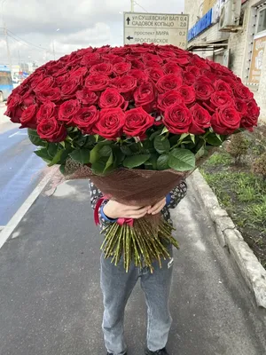 Прекрасные розы в коробке купить в Киеве 5 015 грн. | MaryAnFlowers.com