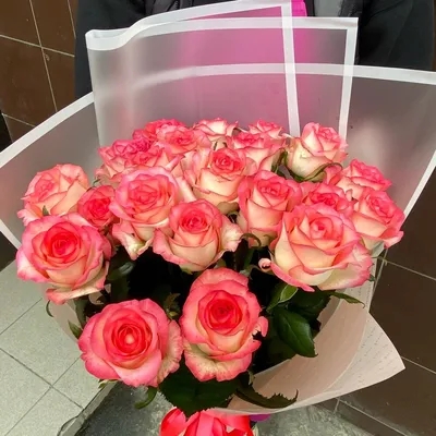 Красивые розы, артикул F115617 - 6654 рублей, доставка по городу. Flawery -  доставка цветов в Москве