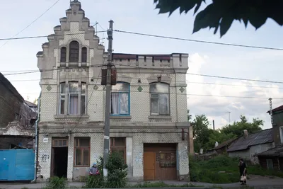 Старинные дачи. Зачем блогер из Санкт-Петербурга фотографирует деревянные  дома Ленинградской области - Новости