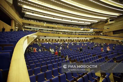 Государственный кремлевский дворец Зал Партер - YouTube