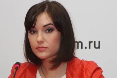Бывшая порноактриса Саша Грей сядет во Владивостоке в авто, на котором  ездил Путин - PrimaMedia.ru