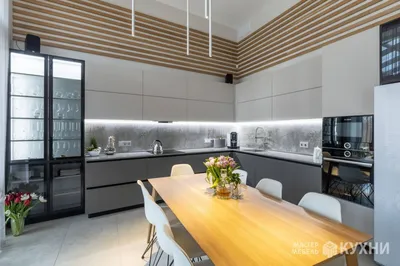 Белая угловая кухня с пластиковыми фасадами в стиле Хай-Тек с пластиковой  столешницей за 248000 рублей от Кухнидар. Фото и проектная документация