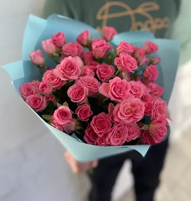 10 кустовых роз купить с доставкой по Томску: цена, фото, отзывы
