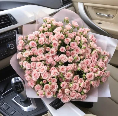 Ярко-розовые кустовые розы за 4 890 руб. | Бесплатная доставка цветов по  Москве