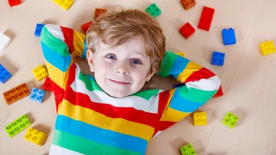 Как конструкторы Лего способствуют развитию детей? — Новости и события —  Сургутский центр социальной помощи семье и детям