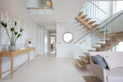 Лестница в частном доме: конструкция, варианты оформления, освещение