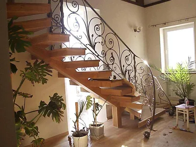 Кованые лестницы цена фото 2024 | Каталог лестниц из кованого металла в  Москве :: «КОВКАРЪ»