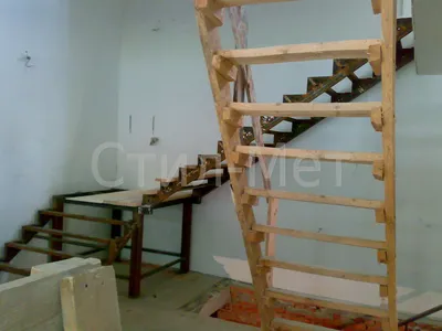 Лестницы на дачу - заказать изготовление и монтаж у завода  металлоконструкции Арес по низким ценам