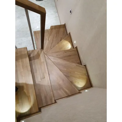 Лестница в деревянном доме: типы лестниц, преимущества и недостатки,  безопасность использования лестницы