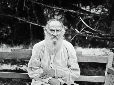 Лев Николаевич Толстой - Великие личности