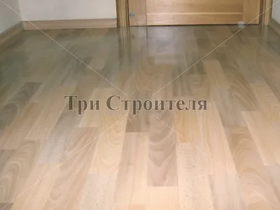 Интерьер небольшой пустой номера в загородном доме стены линолеум Clapboard  помещается на пол Стоковое Фото - изображение насчитывающей окно,  деревянно: 205056690