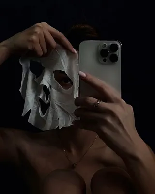 Белая венецианская маска «Лицо»