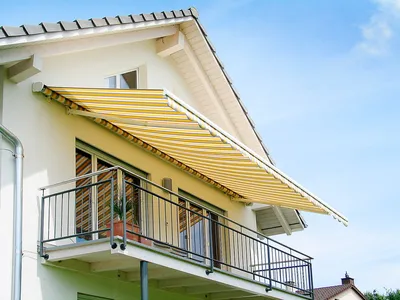 Балконы и лоджии, террасы и веранды - в чем разница и для чего нужны |  Безрамное раздвижное остекление | Дзен