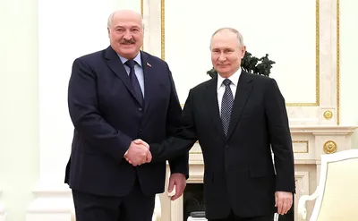 Лукашенко увидел в протестах сценарий «цветных революций»