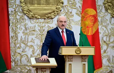 Лукашенко заявил, что фейки оппозиции о его болезнях «вылезут ей боком» —  РБК