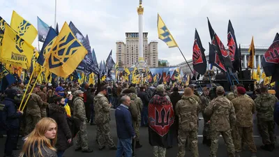 Люди, которые погибли на Майдане, герои, а не переворотчики и террористы\".  Почему в Украине приняли постановление о Революции достоинства