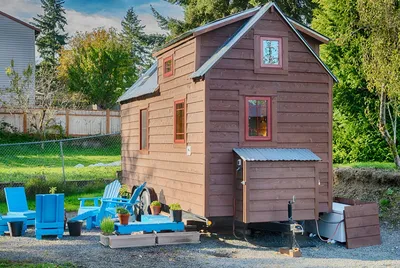 Маленькие и мини дома для комфортной жизни: планировки, проекты, интерьеры,  обустройство