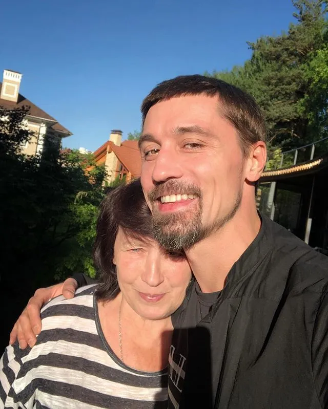 Dima Bilan on X: \"Мама Нина 😍 Заобнимал бы эту красотку мою ))) #мама # билан #димабилан https://t.co/TzqcpmbAcw https://t.co/2BUbopFogP\" / X Dima Bilan on X: \"Мама Нина 😍 Заобнимал бы эту красотку мою ))) #мама # билан #димабилан https://t.co/TzqcpmbAcw https://t.co/2BUbopFogP\" / X