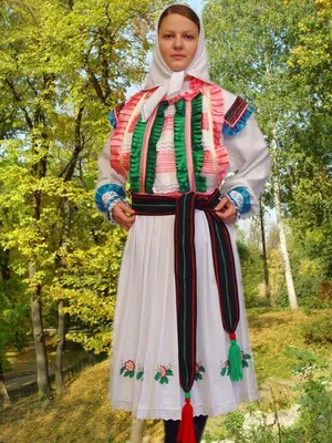File:Марийский национальный костюм невесты.jpg - Wikimedia Commons