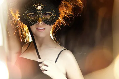 Портрет красочной маски на карнавале В венеции Редакционное Фото -  изображение насчитывающей костюмы, сказово: 170499586