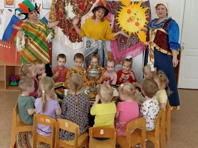 Дошколята Масленицу встречают, зиму провожают. — Комитет образования  Узловского района