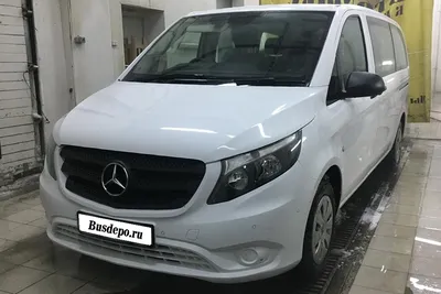 Черный Mercedes-Benz Vito 2018 (7 мест) с водителем в Москве недорого