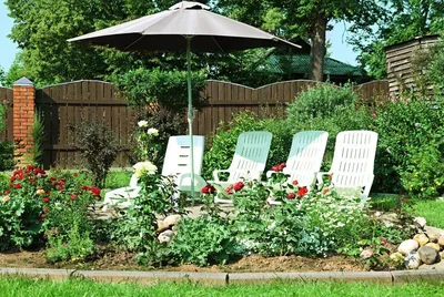 Место для отдыха в саду / Rest place in the garden Stock Photo | Adobe Stock