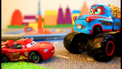 Игрушка Disney тачки Мэтр Cars Disney Mater