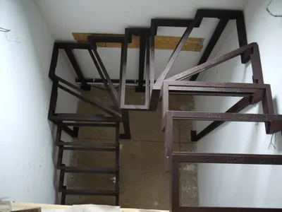 Межэтажные лестницы купить в Москве | Лестницы на металлическом каркасе на  второй этаж