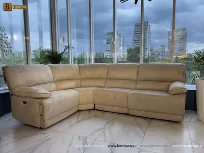 Оливковый диван в интерьере - ставка на элегантность 💫 Вам нравится такой  цвет? Оцените ❤️ или в комментариях 😊 Оливковый диван в… | Instagram