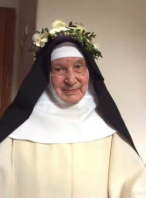 Смотреть фильм Монахиня онлайн бесплатно в хорошем качестве