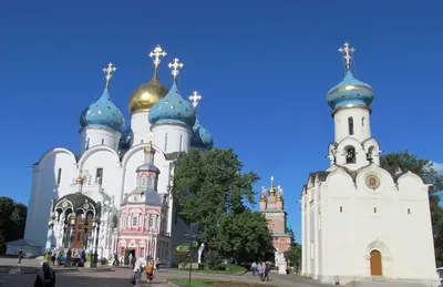 Паломническая поездка по маршруту Москва-Сергиев Посад-Муром-Дивеево-Серпухов  | Сайт храма в честь Собора Всех Белорусских Святых г.Гродно