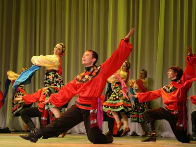 Народные танцы в Москве